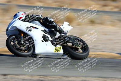 media/Jan-08-2022-SoCal Trackdays (Sat) [[1ec2777125]]/Turn 4 (1145am)/